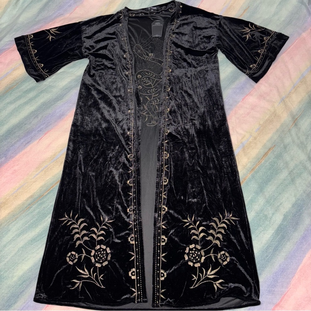 NWT Disturbia Kobra Velvet Snake Embroidered Longline Kimono size M - Picture 7 of 9